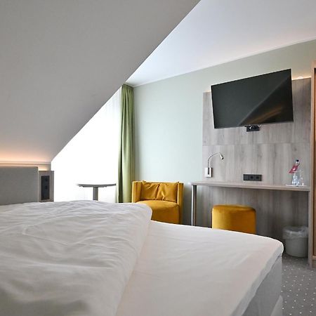 Hotel Restaurant Zur Post Lohfelden Екстериор снимка
