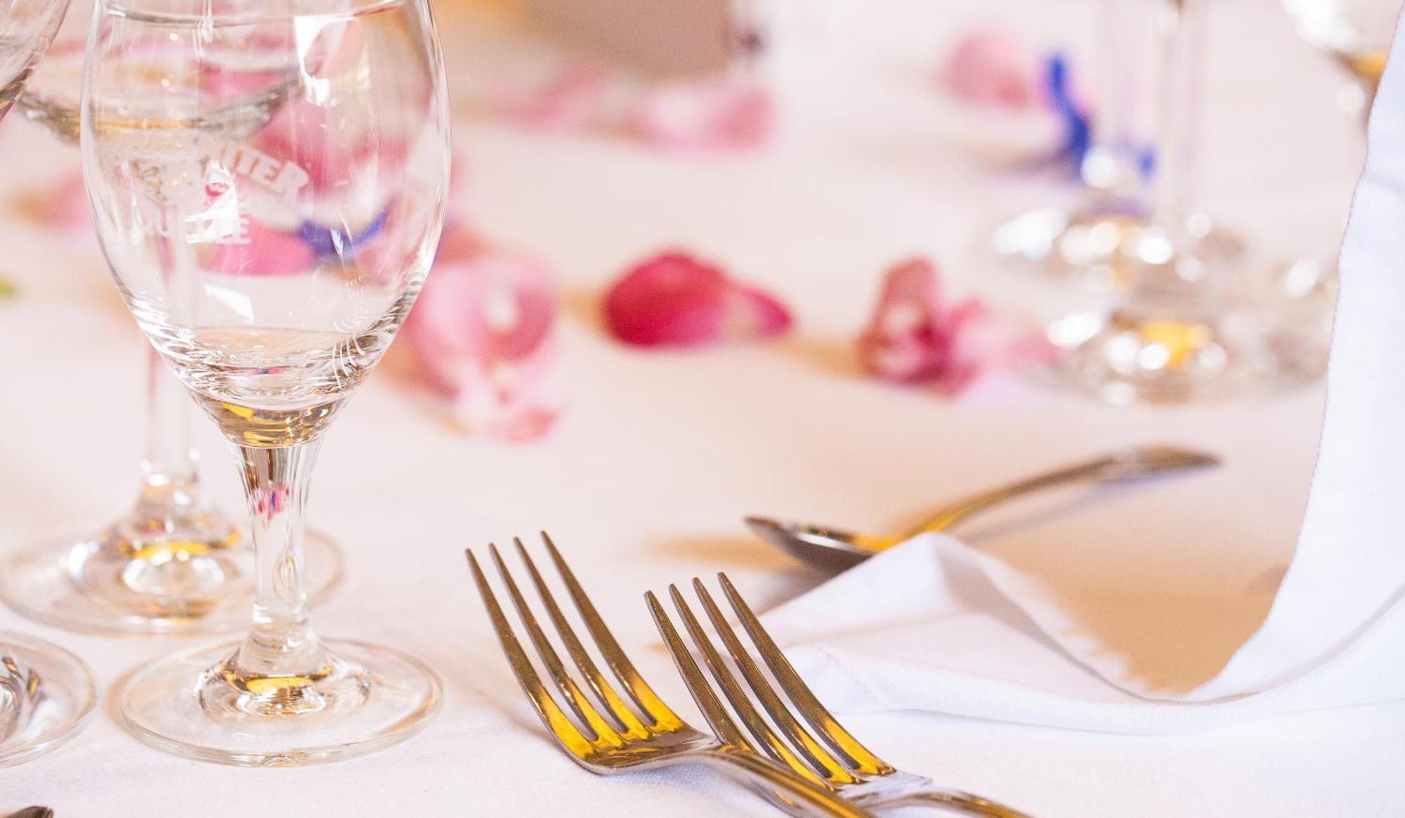 Hotel Restaurant Zur Post Lohfelden Екстериор снимка